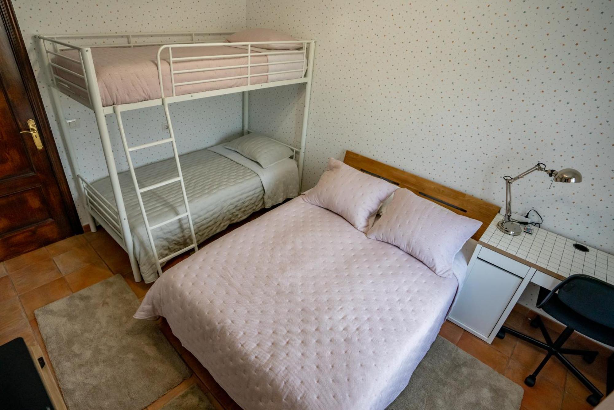 Casa Julio - Alcala Complete Coastal Retreat - Entire Apartment - 3 Min Walk From The Ocean - Shared Entrance With Host מראה חיצוני תמונה