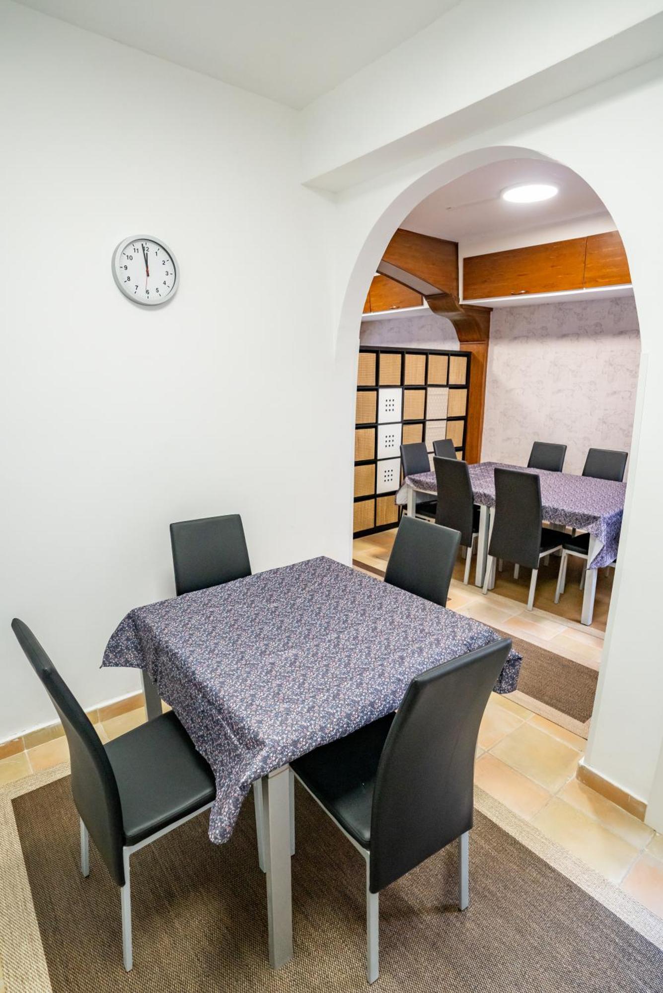 Casa Julio - Alcala Complete Coastal Retreat - Entire Apartment - 3 Min Walk From The Ocean - Shared Entrance With Host מראה חיצוני תמונה
