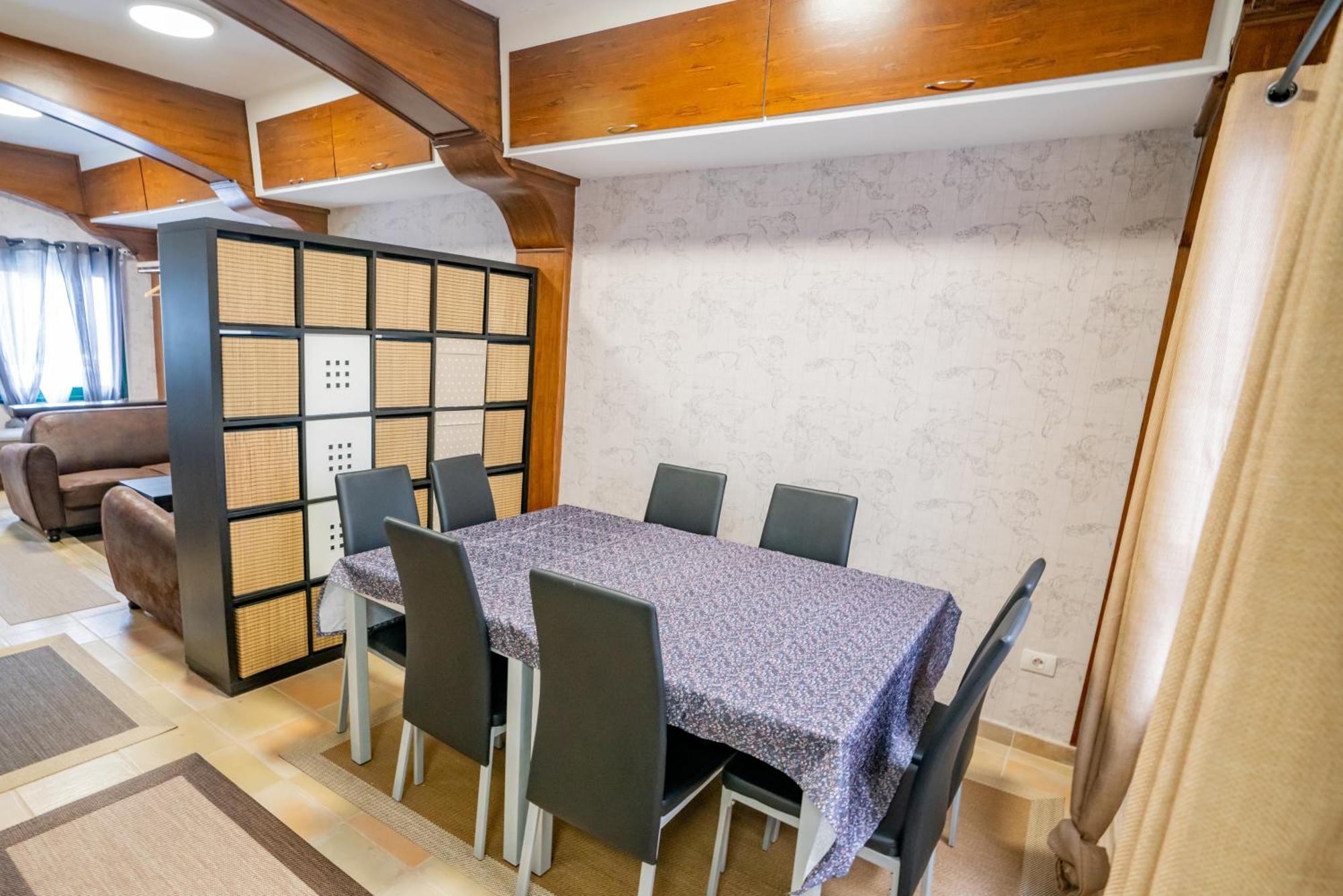 Casa Julio - Alcala Complete Coastal Retreat - Entire Apartment - 3 Min Walk From The Ocean - Shared Entrance With Host מראה חיצוני תמונה